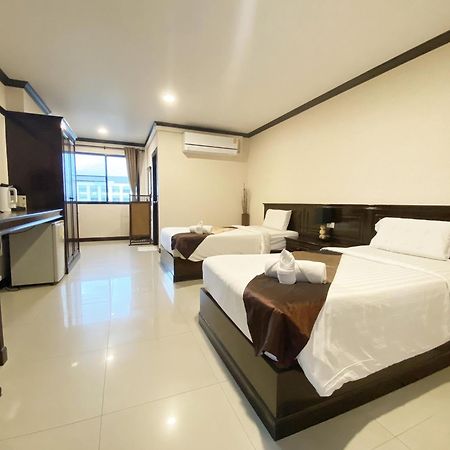 Romena Grand Hotel Chiang Mai Bagian luar foto