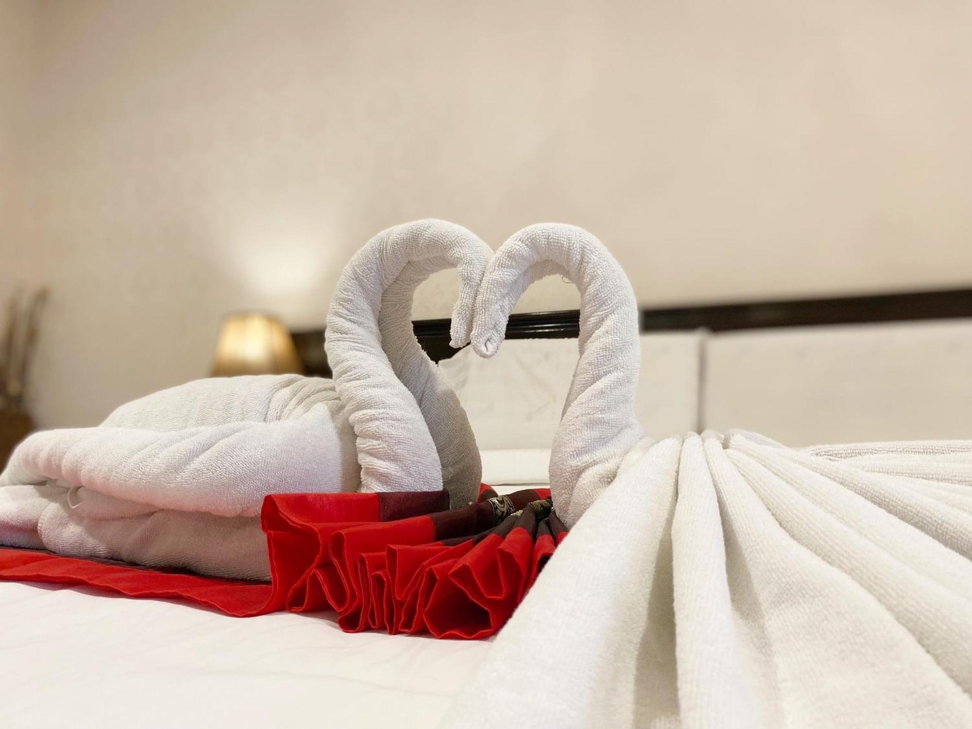 Romena Grand Hotel Chiang Mai Bagian luar foto