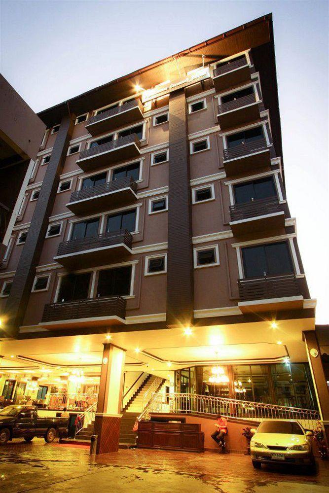 Romena Grand Hotel Chiang Mai Bagian luar foto