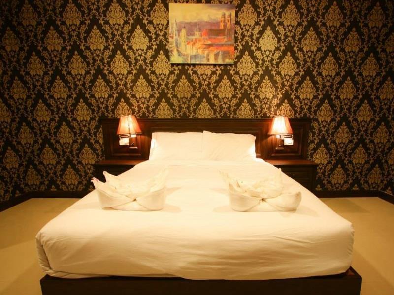 Romena Grand Hotel Chiang Mai Bagian luar foto
